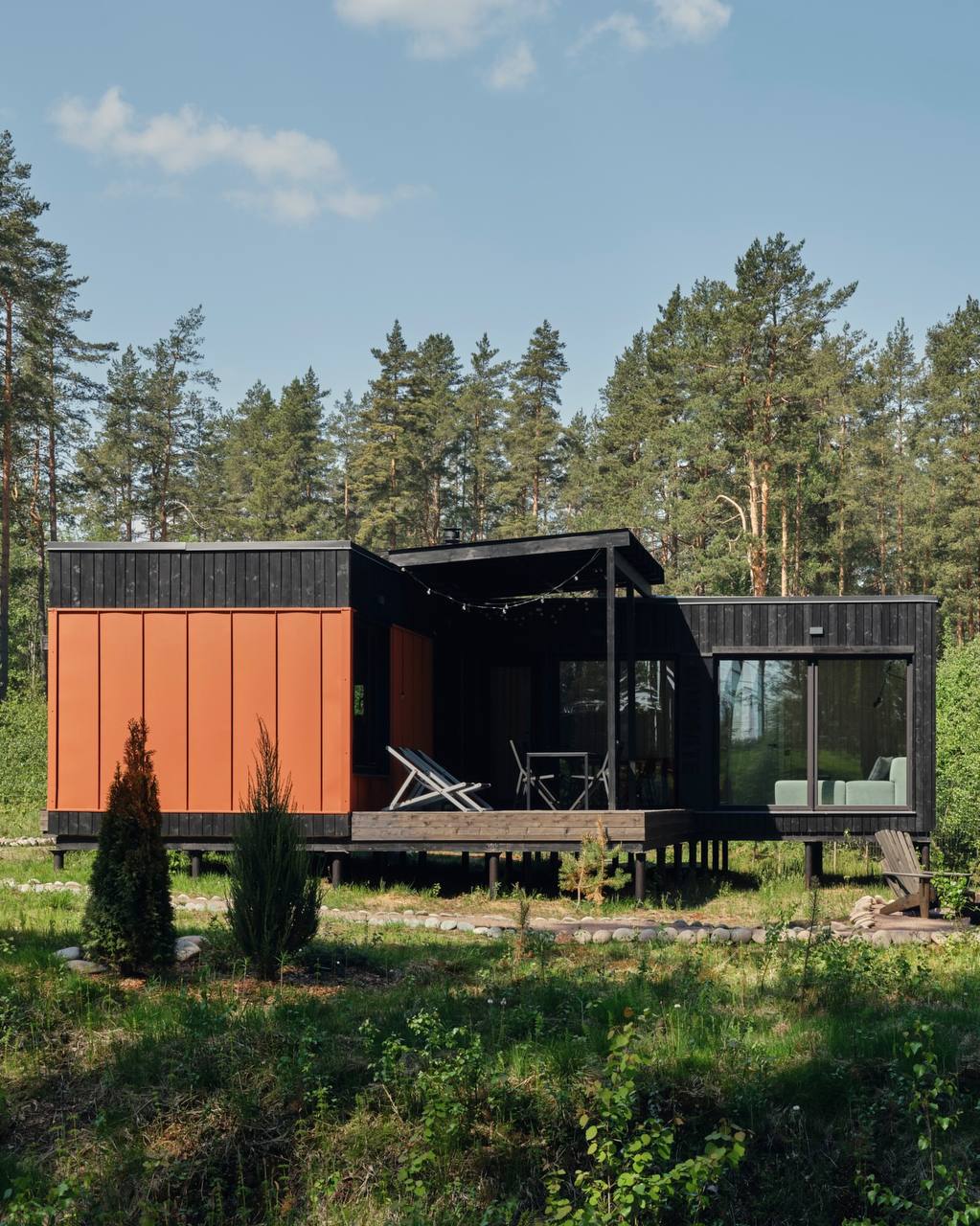 Modern LINDHOME-style house in a natural setting